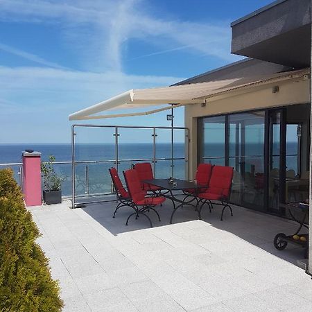 Penthouse Bluesky Apartment Rewal Luaran gambar