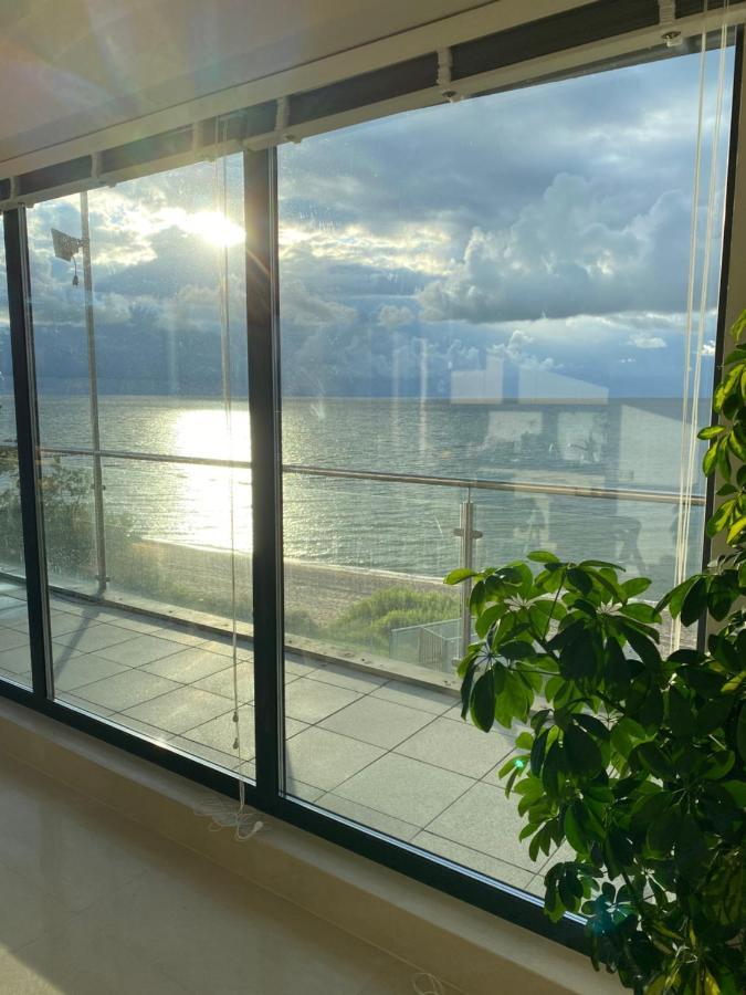 Penthouse Bluesky Apartment Rewal Luaran gambar
